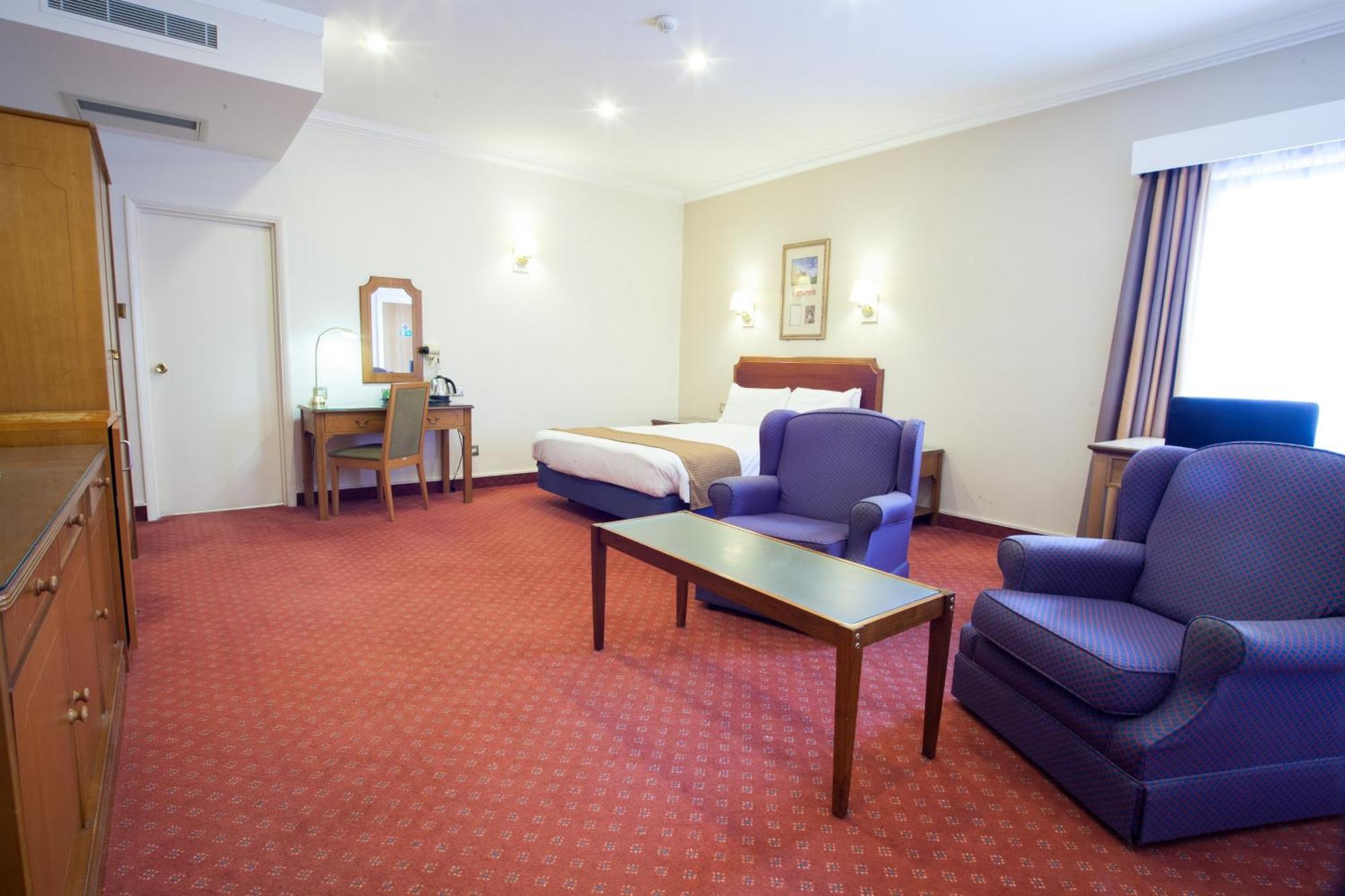 Holiday Inn Corby Kettering A43, An Ihg Hotel Екстер'єр фото